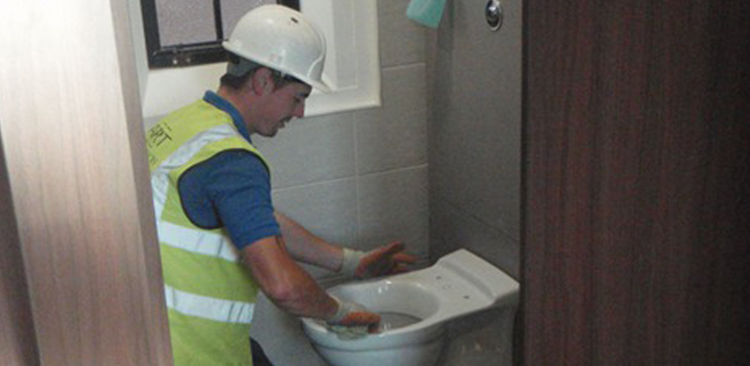 Builders / Sparkle Clean