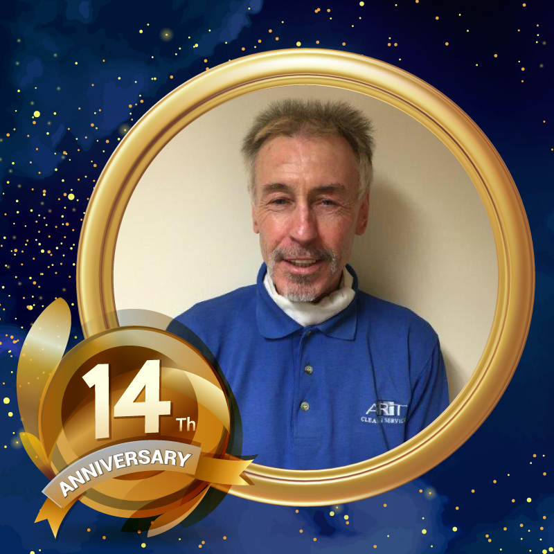 COMPANY NEWS Rob Celebrates 14 Years Service!